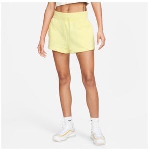 Nike Women's Phoenix Fleece Loose Shorts - Lemon Chiffon